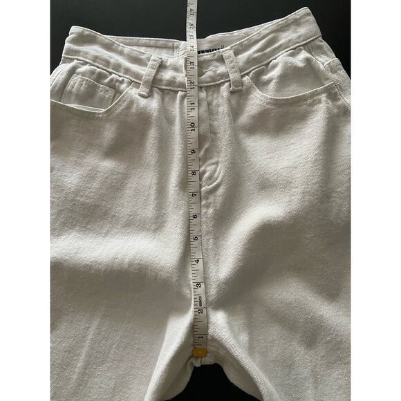 FUZZYKON White Distressed Wide Leg Denim Jeans sz M (24w) - Picture 9 of 12